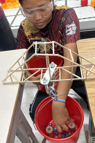 Maui students study stormwater pollution through program